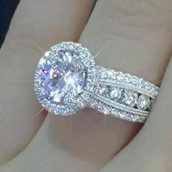 LUXURY 925 STERLING SILVER DIAMOND HALO RING, CUTE RING, SHINY RING. - Picture 1 of 3